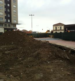 Fin trabajos de demolici�n. Inicio trabajos de vaciado del solar.